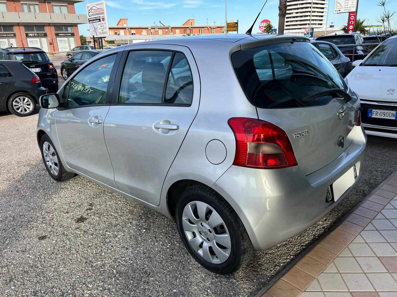 Toyota Yaris 1.4 D-4D 5 porte Sol
