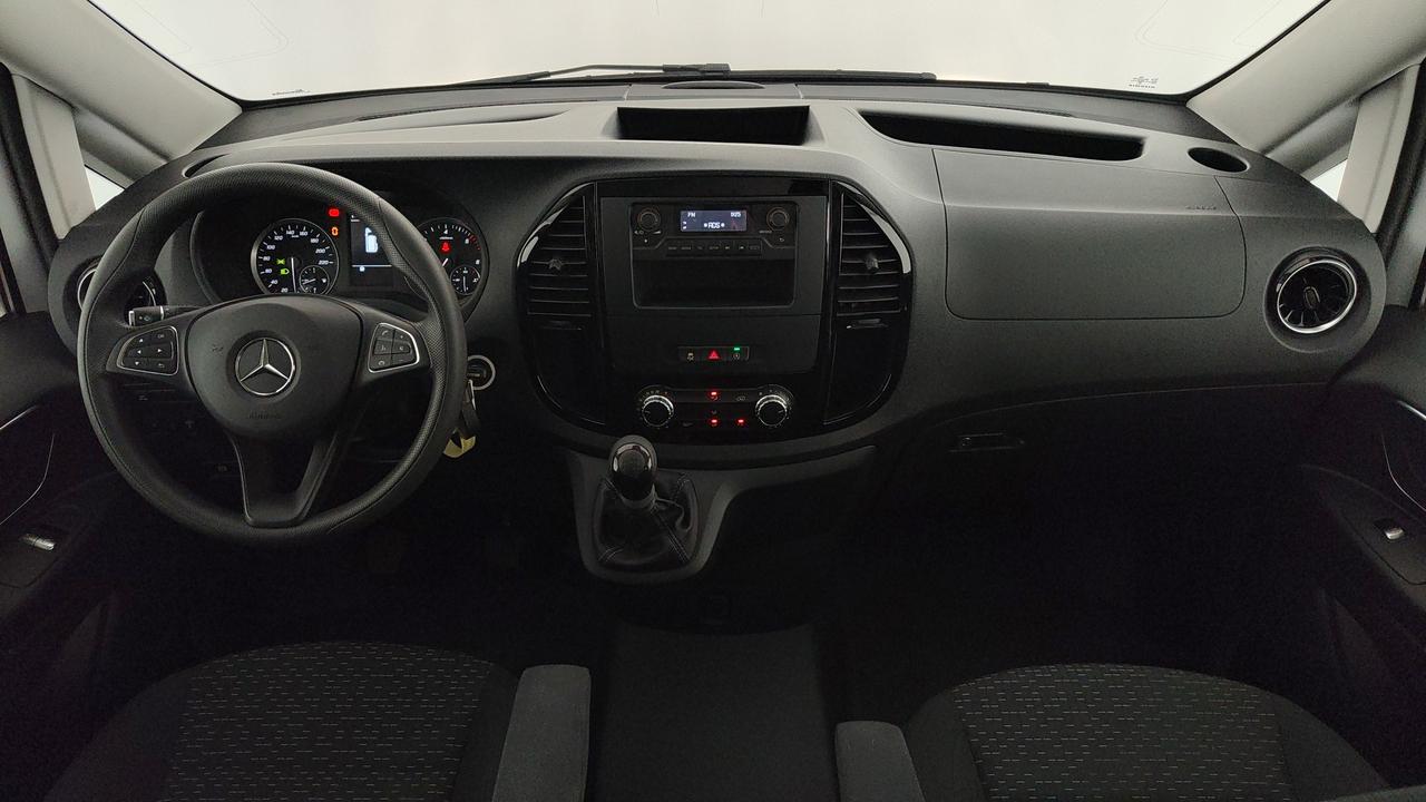 Mercedes-Benz Vito III - vito 114 cdi compact mixto