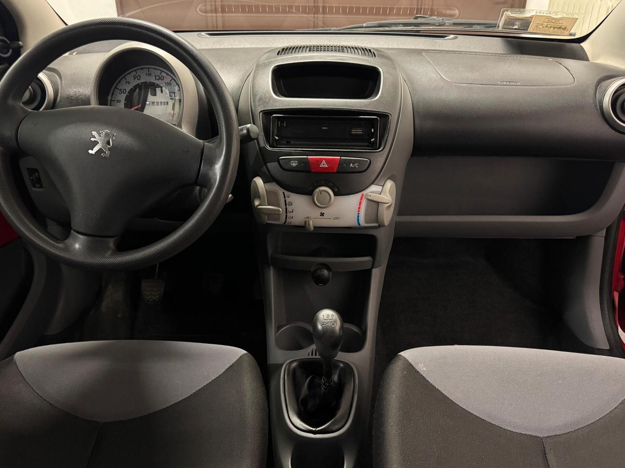 Peugeot 107 1.0 68CV 3p. Desir - Adatta a neo patentati - Frizione nuova
