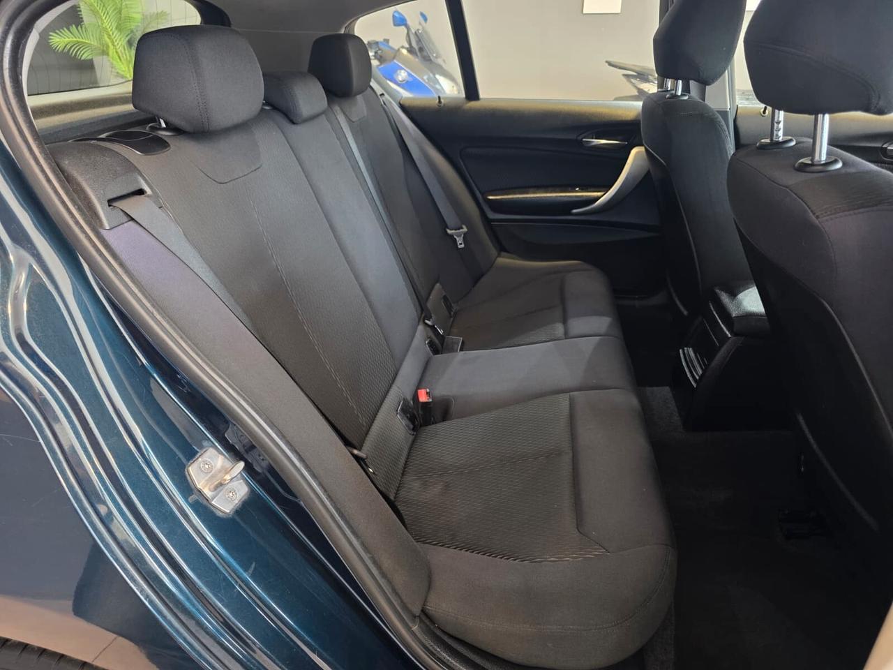 Bmw Serie 1 116d 5p. Business