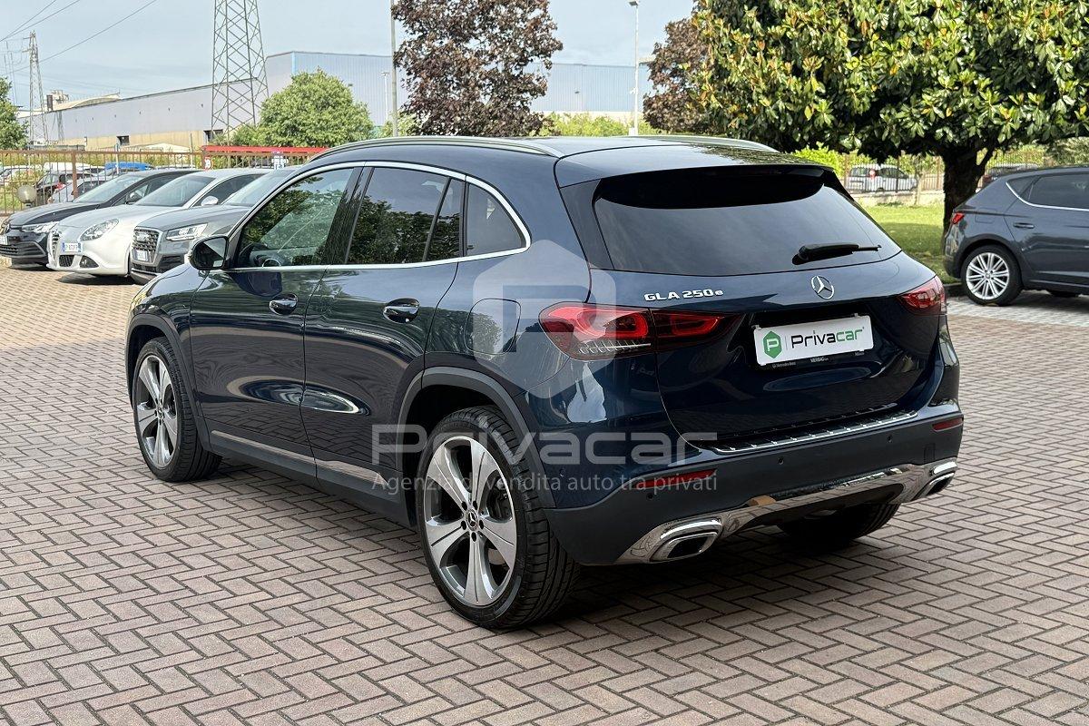 MERCEDES GLA 250 e EQ-Power Automatic Sport Plus