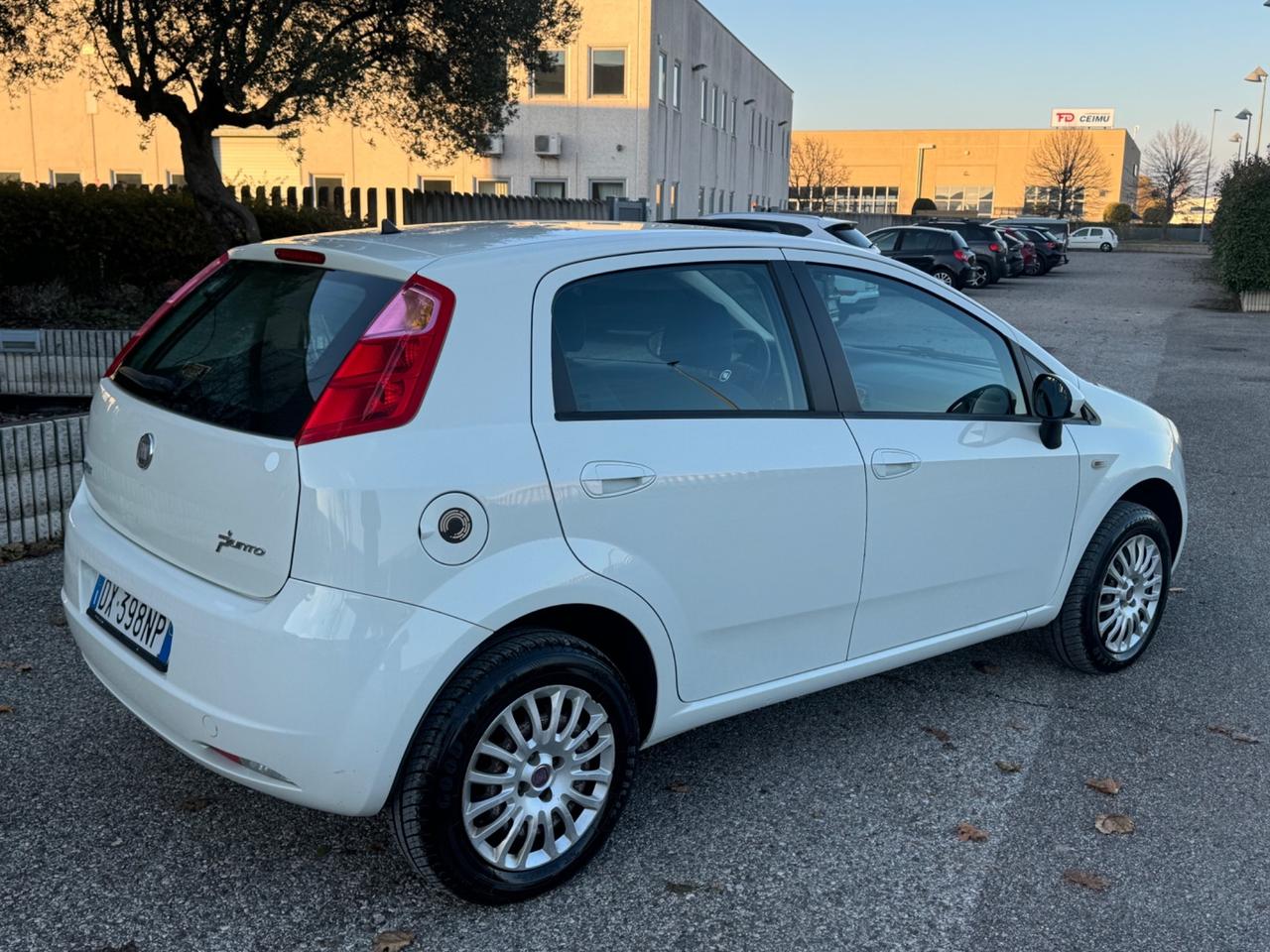 Fiat Grande Punto 1.4 78cv Bnz Metano 2024 Neopatentati