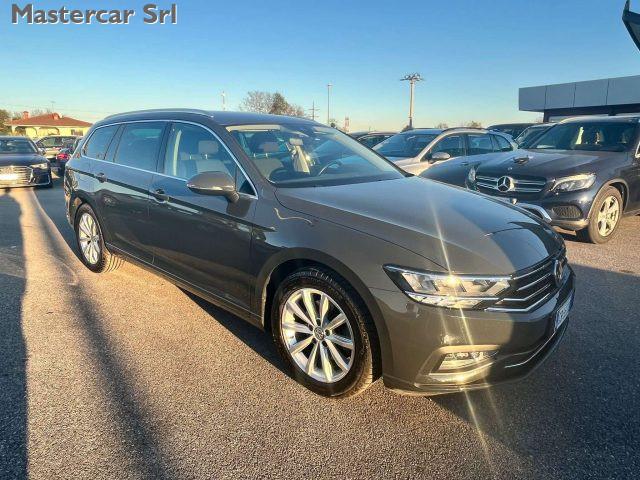 VOLKSWAGEN Passat Variant 2.0 tdi Business 150cv dsg 7m - GB557EC