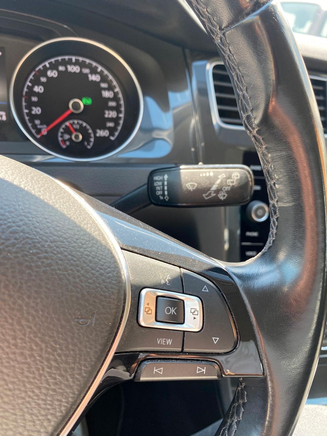 Volkswagen Golf 1.6 TDI 115CV DSG ok neop.