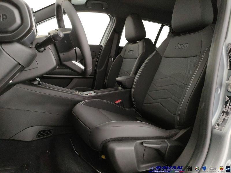 Jeep Avenger 1.2T 110cv e-Hybrid Black Edition