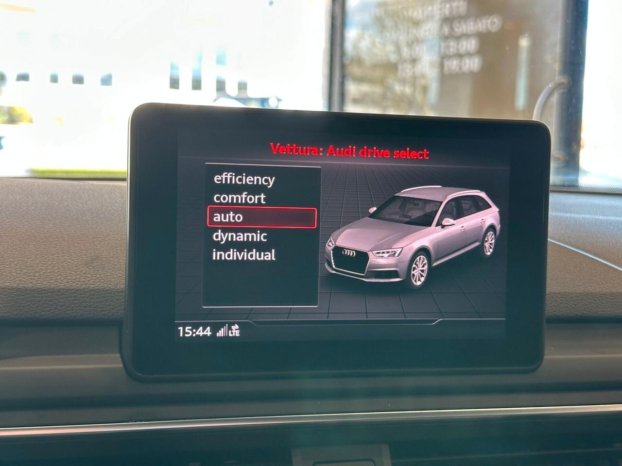 Audi A4 Avant 40 g-tron S tronic