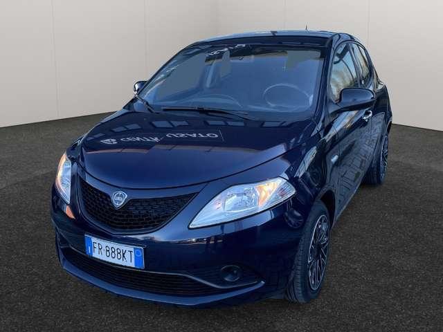 Lancia Ypsilon 1.2 Silver ecochic Gpl 69cv *NEOPATENTATI*