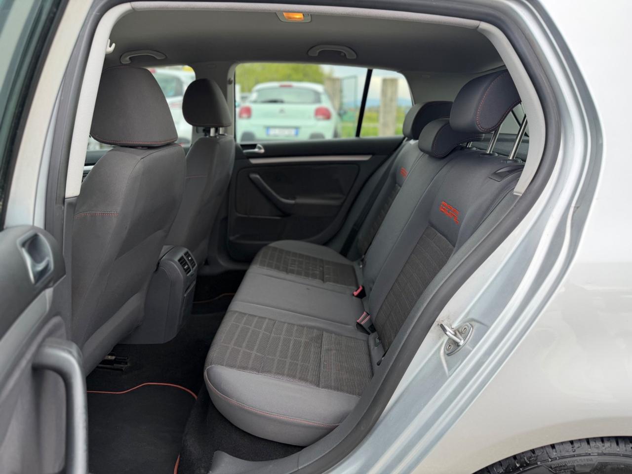 Volkswagen Golf 1.6 GPL NEOPATENTATI