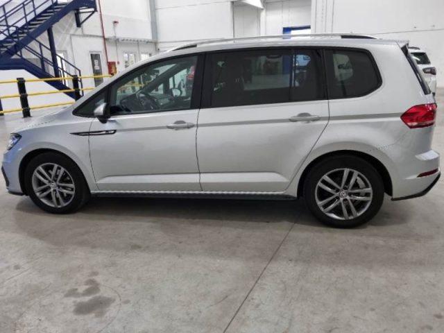 VOLKSWAGEN Touran 2.0 TDI 150 CV SCR DSG Business R LINE