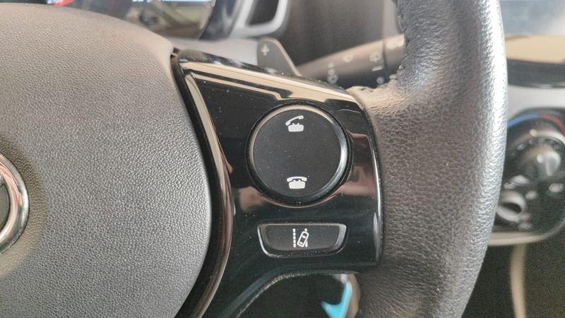 Toyota Aygo 1.0 VVT-i x-play MMT