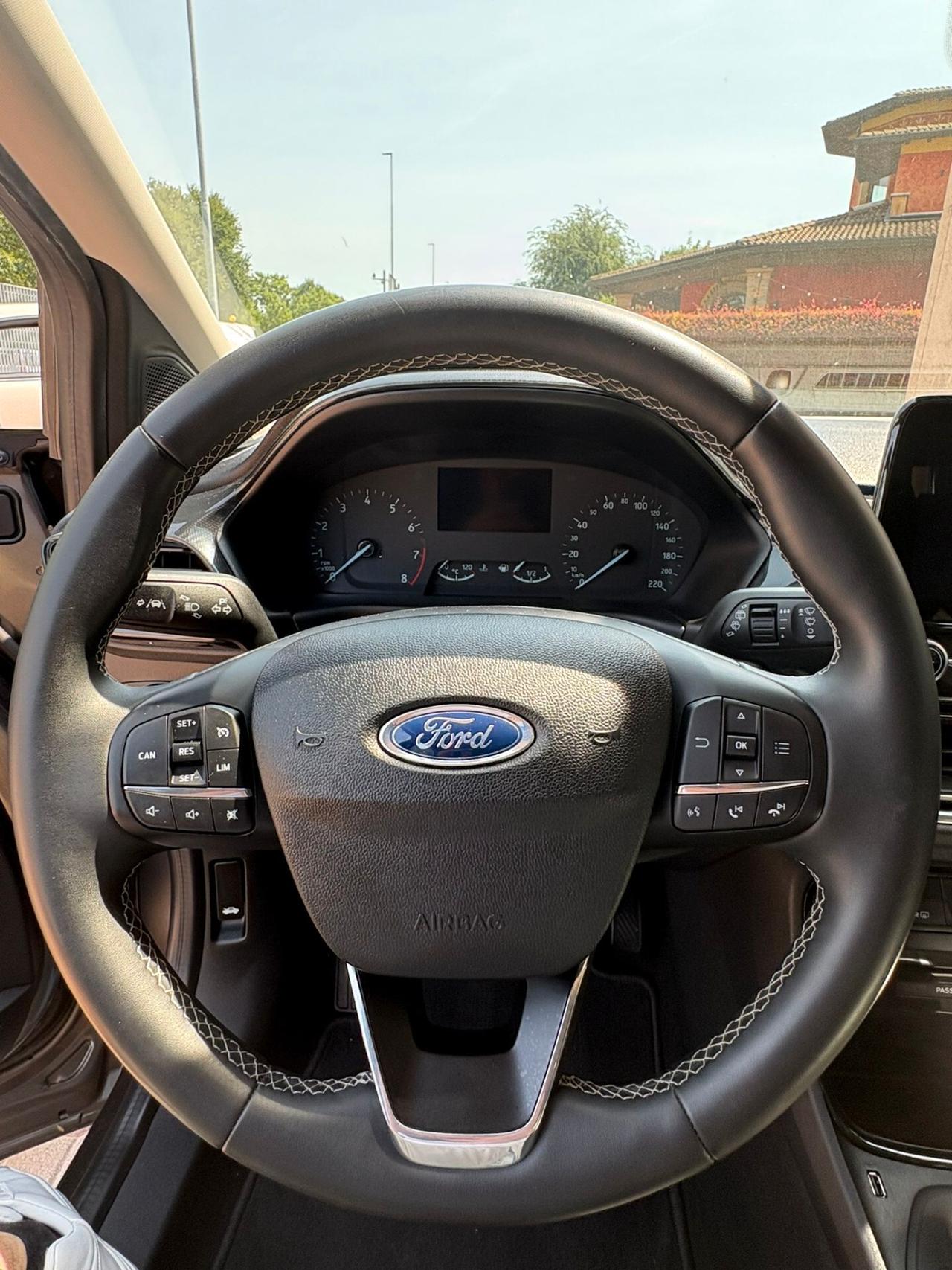 Ford Puma 1.0 EcoBoost Hybrid 125 CV S&S aut. Titanium