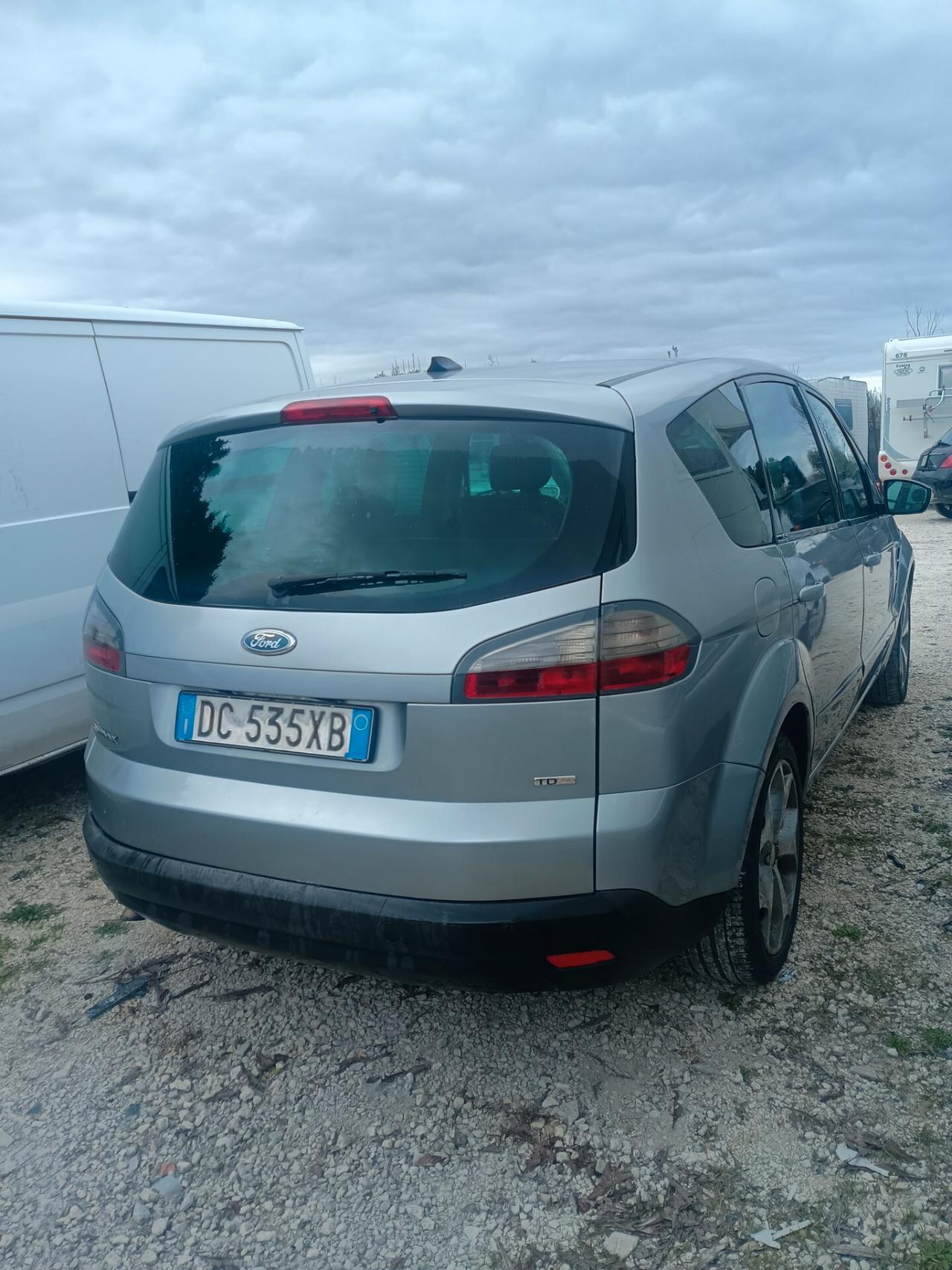 Ford S-Max 2.0 TDCi 140CV DPF