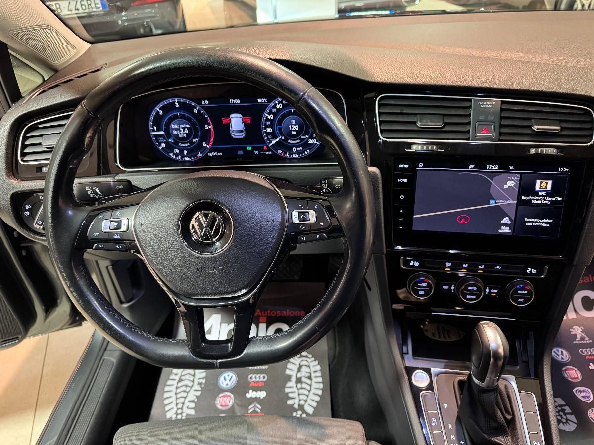 VOLKSWAGEN Golf 7.5 2.0 TDI DSG 5p. Executive Cockpit