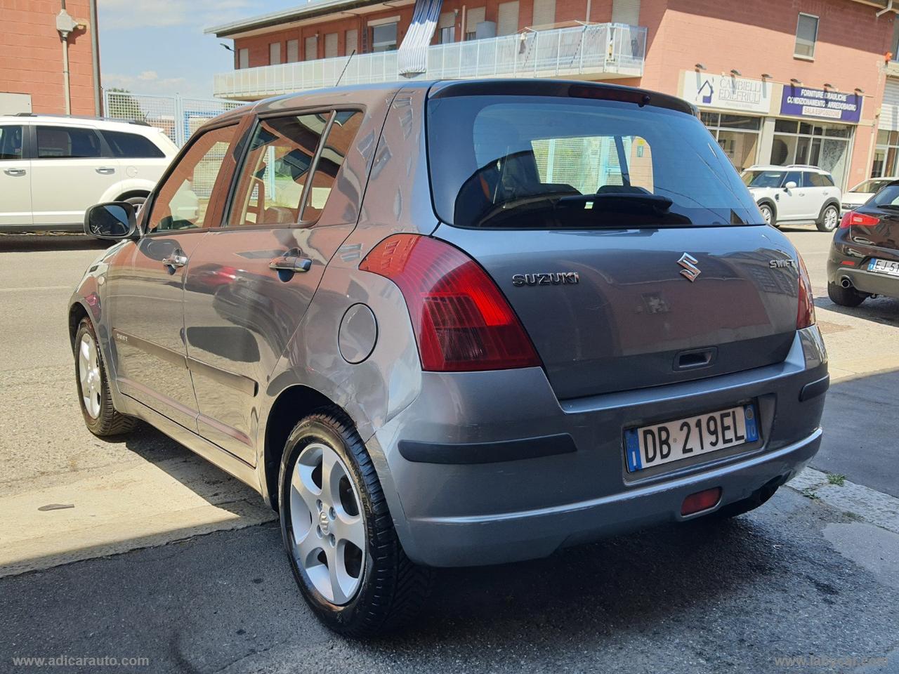 SUZUKI Swift 1.3 5p.
