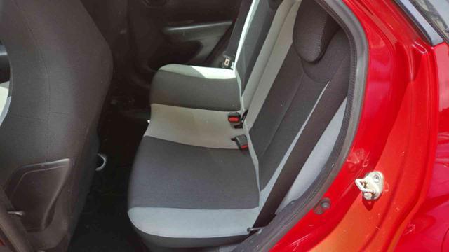 TOYOTA Aygo 1.0 VVT-i 69 CV 5 porte x-clusiv