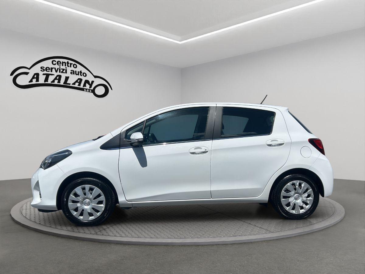 TOYOTA - Yaris - 1.0 5p. 69CV Lounge TELECAMERA