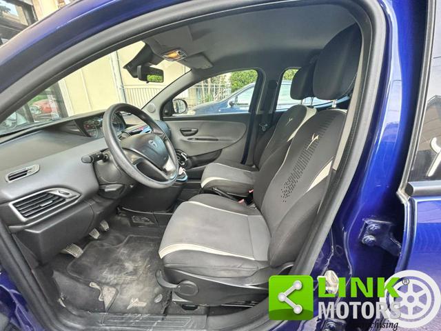 LANCIA Ypsilon Elefantino
