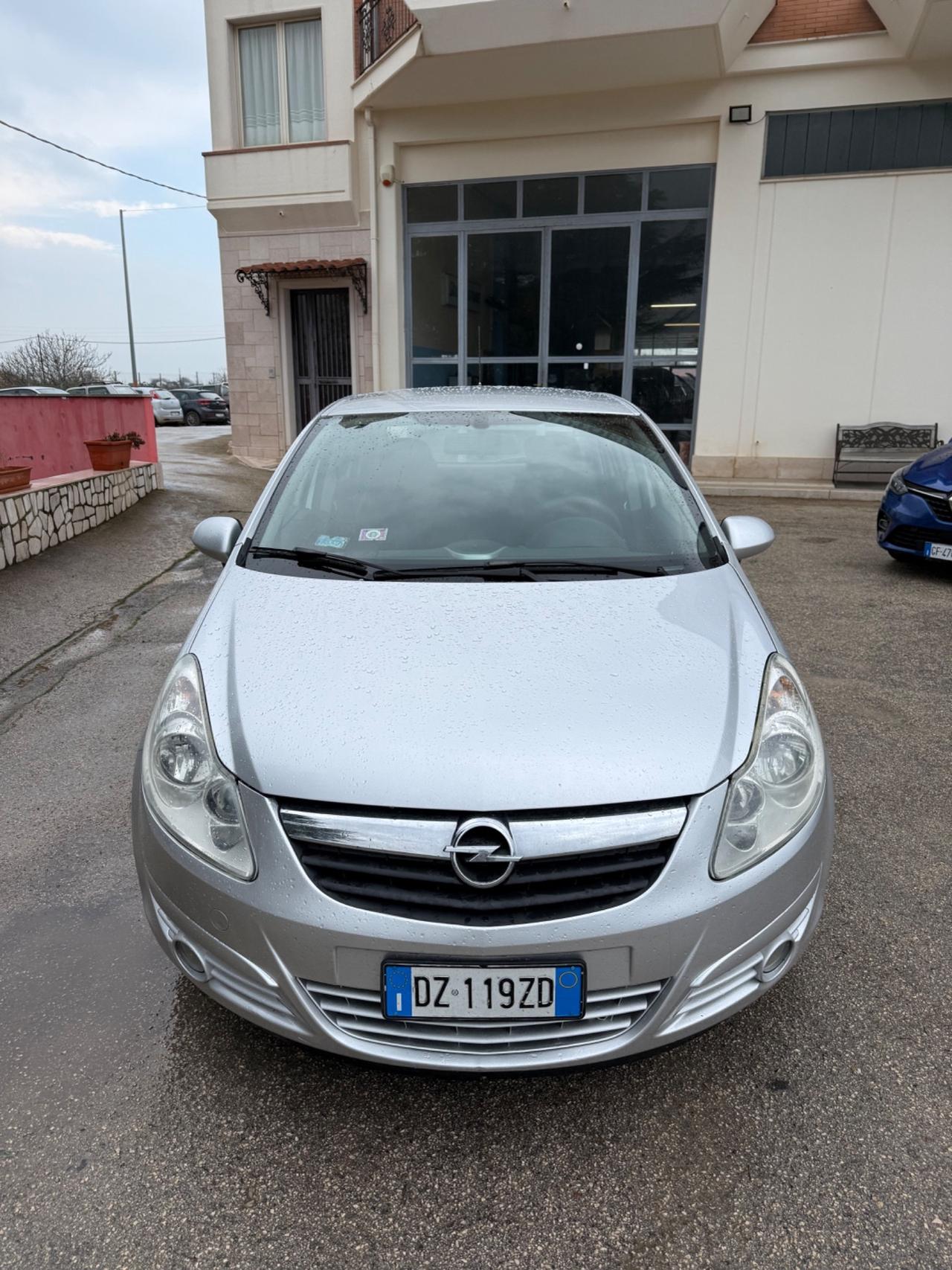 Opel Corsa 1.2 5 porte TECH Enjoy GPL CASA MADRE