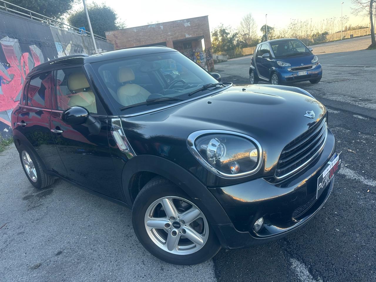 Mini Cooper D Countryman 1.6/PELLE/BI-XENON/B.SHAFT