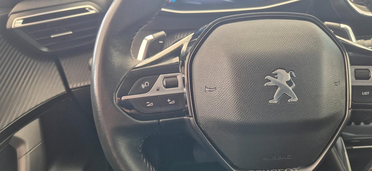 PEUGEOT 2008 1.5BlueHDI 130CV VIRTUAL COCKPIT 3D