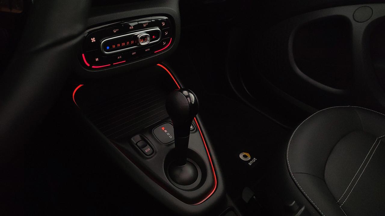 SMART Fortwo Cabrio eq suitered 22kW