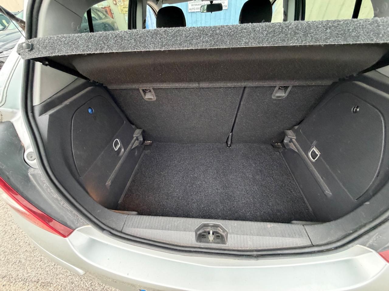 Opel Corsa 1.2 80CV 5 porte GPL-TECH Club
