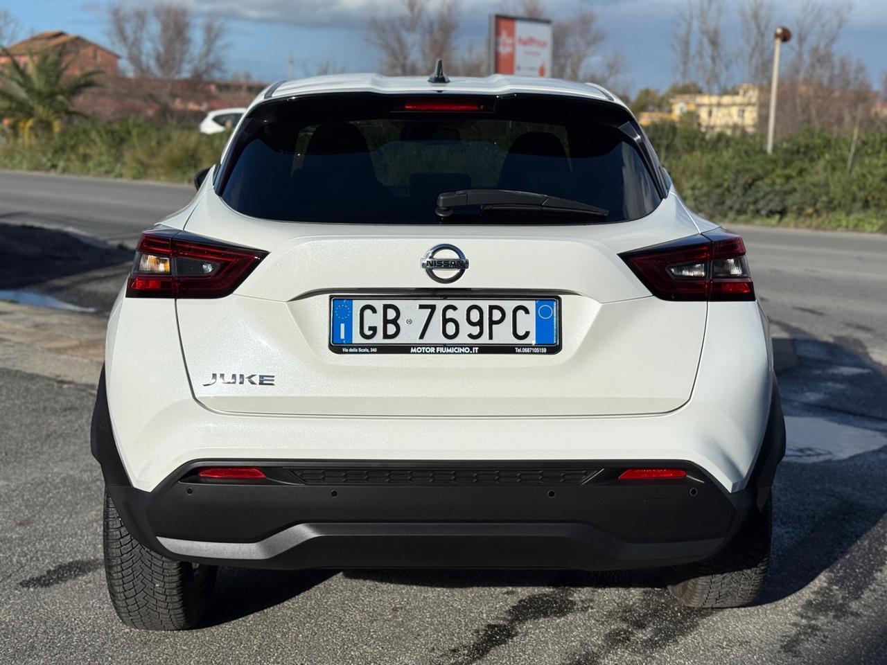 Nissan Juke 1.0 DIG-T 117cv N-Connecta