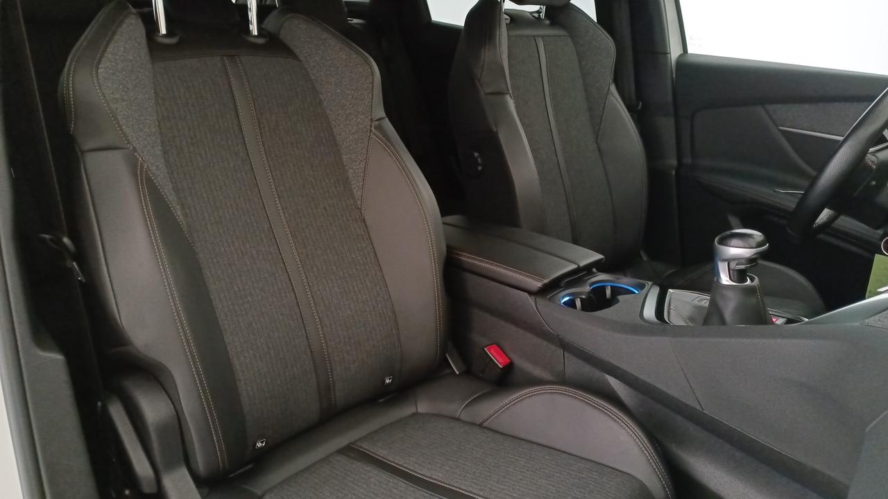 PEUGEOT 3008 1.2 puretech t GT Line s&s 130cv my18