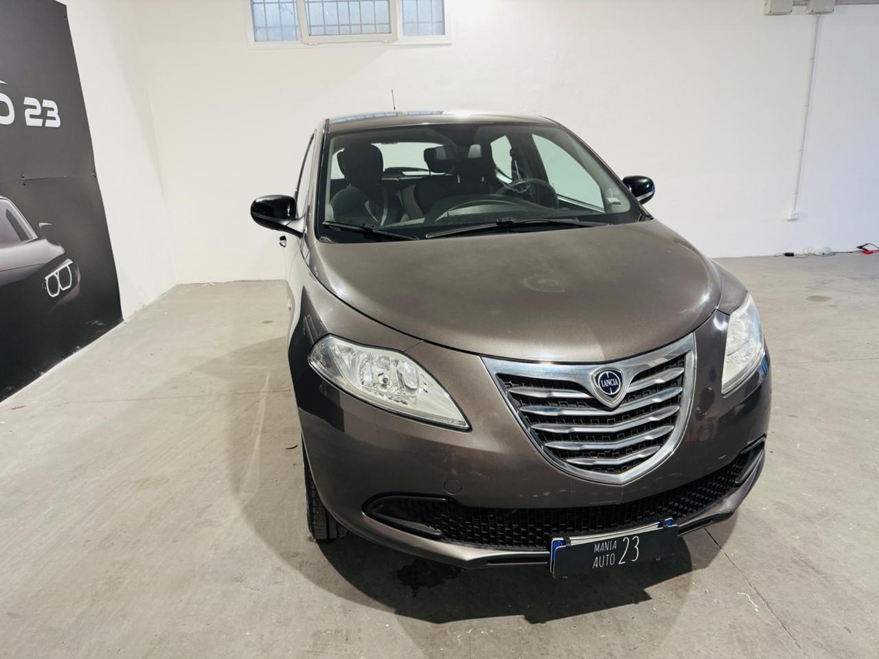Lancia Ypsilon 1.2 69 CV 5 porte GPL Ecochic Platinum*NEOPATENTATI*