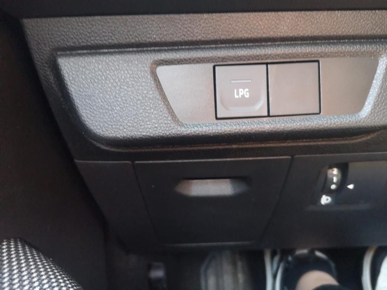 Dacia Sandero Stepway 1.0 TCe ECO-G Expression