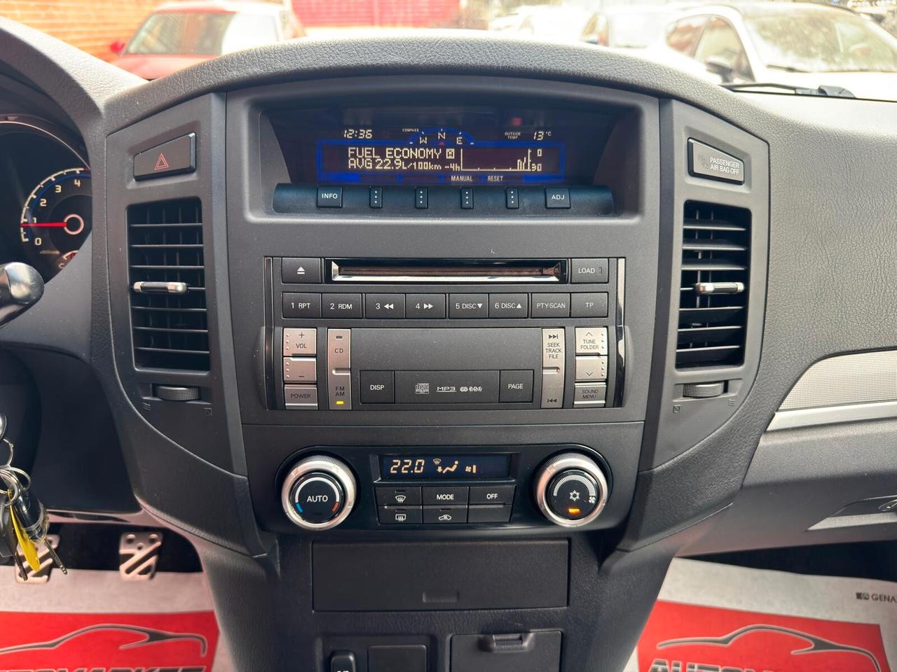 Mitsubishi Pajero 3.2 DI-D 16V 3p. Intense