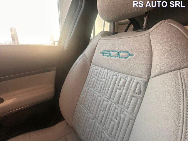 FIAT 600 600 Hybrid 100 CV DCT MHEV La Prima