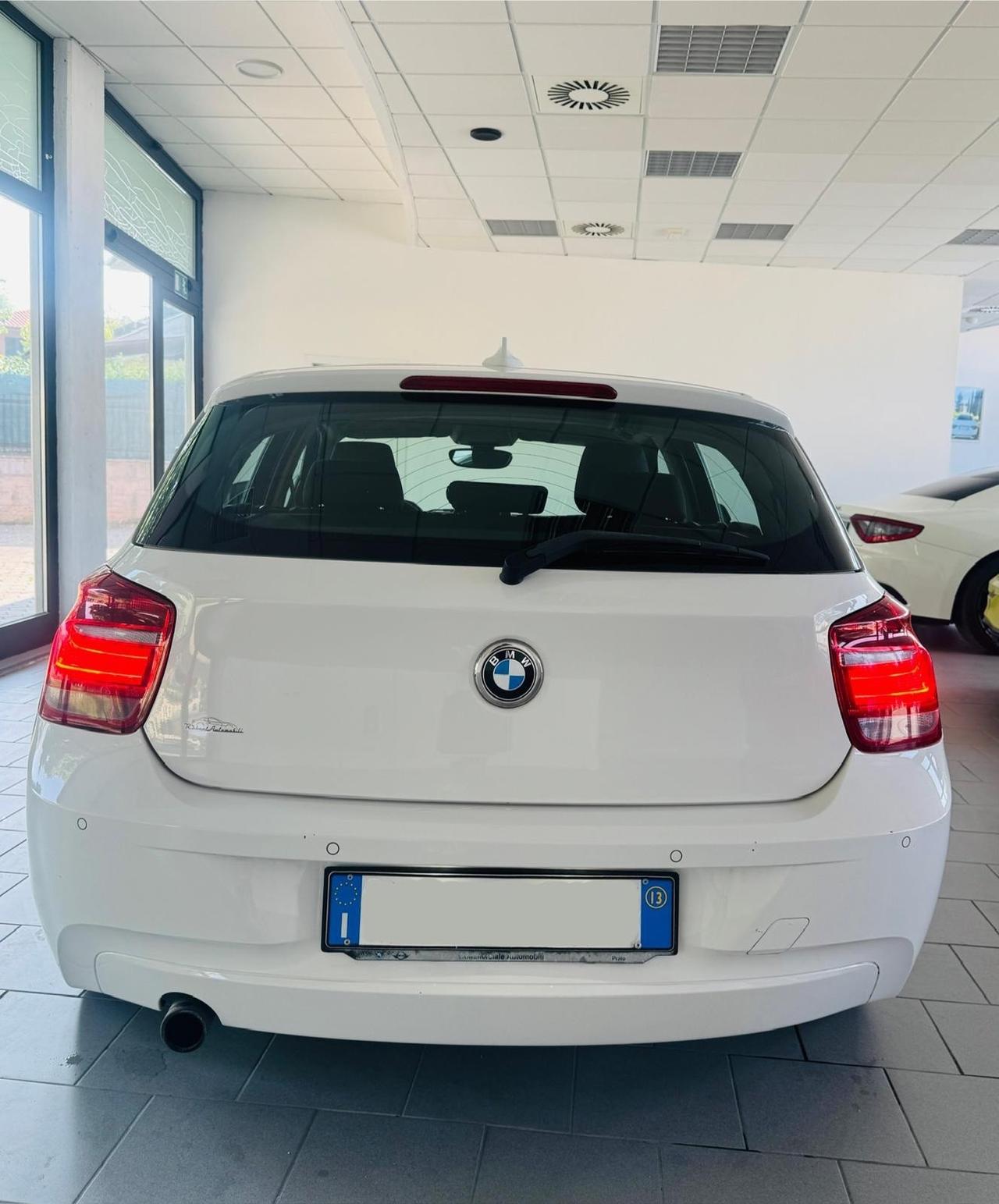 Bmw 116 116d 5p. Efficient Dynamics Urban