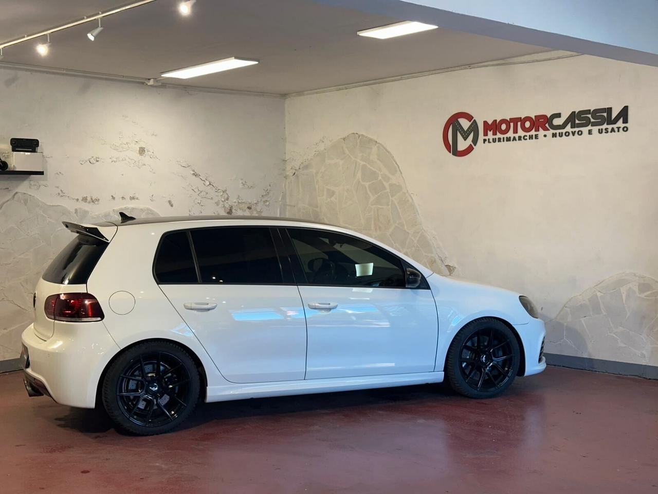 Volkswagen Golf 2.0 TSI 4mot. DSG 5p. R