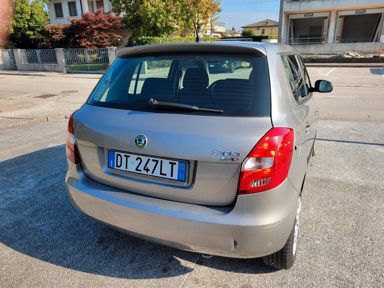 Skoda Fabia 1.2 Benz 12V 70CV 5p. NEOPATENTATI