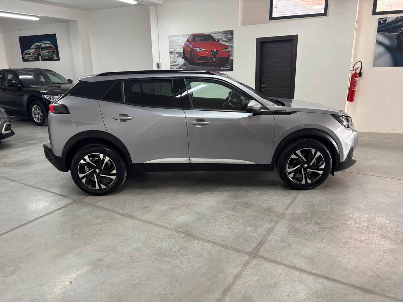 Peugeot 2008 BlueHDi 100 S&S Allure Navi Pack