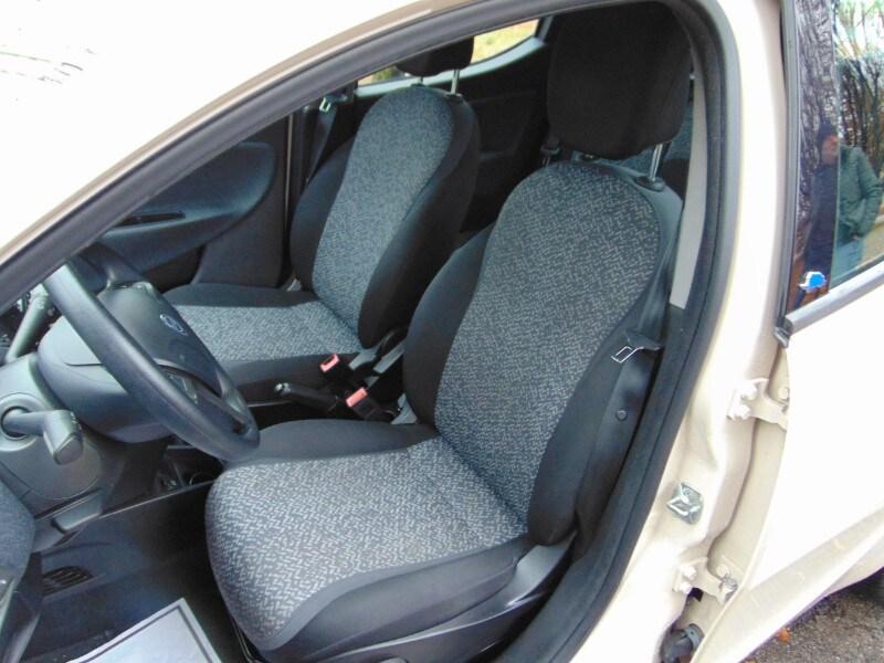 LANCIA Ypsilon 3ª serie Ypsilon 1.2 69 CV 5 po...