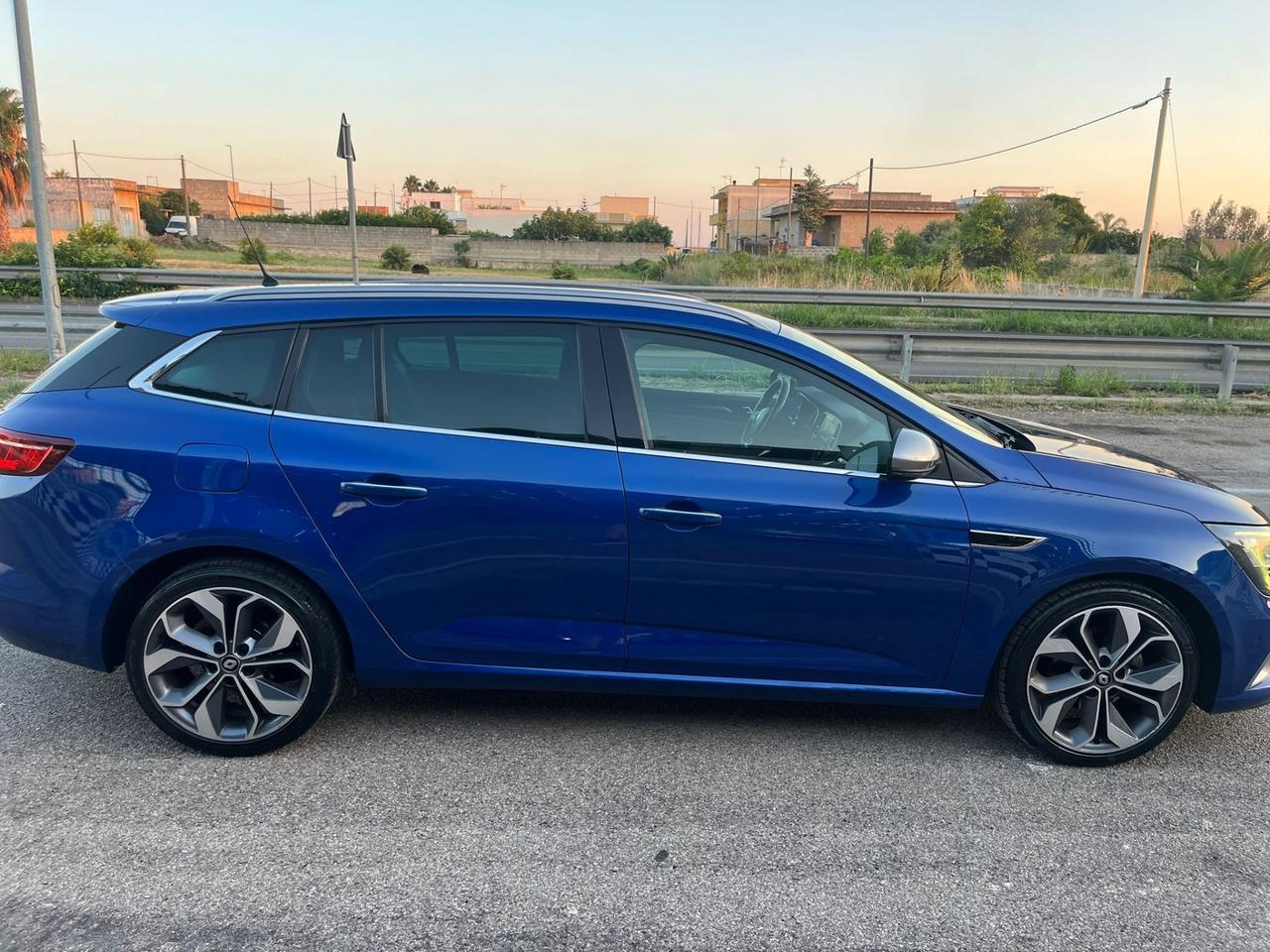 Renault Megane Sporter 1500 Dci EDC GT Line 2017