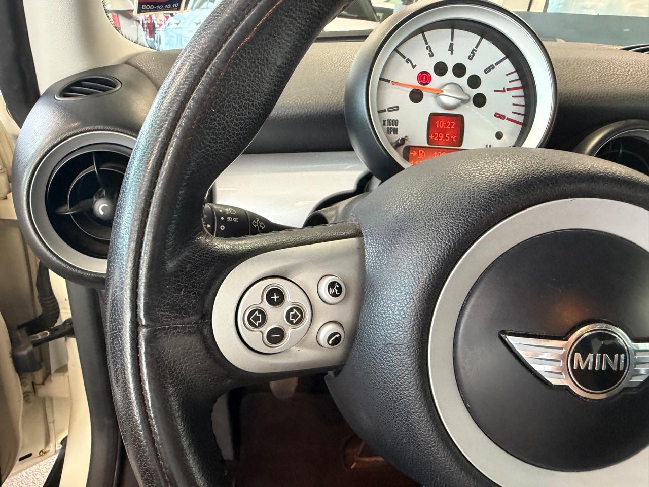 Mini 1.6 16V Cooper Chili