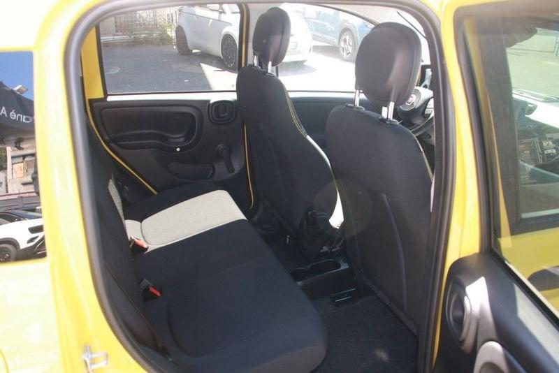 FIAT Panda 1.0 FireFly S&S Hybrid Pandina