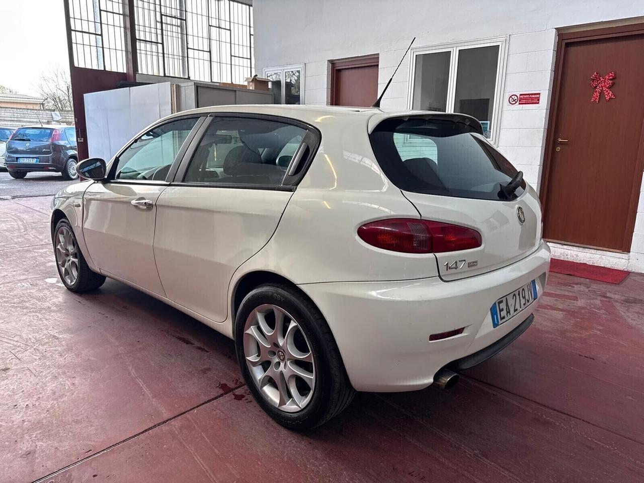 Alfa Romeo 147 1.9 JTD (120) 5 porte Progression NEOPAT