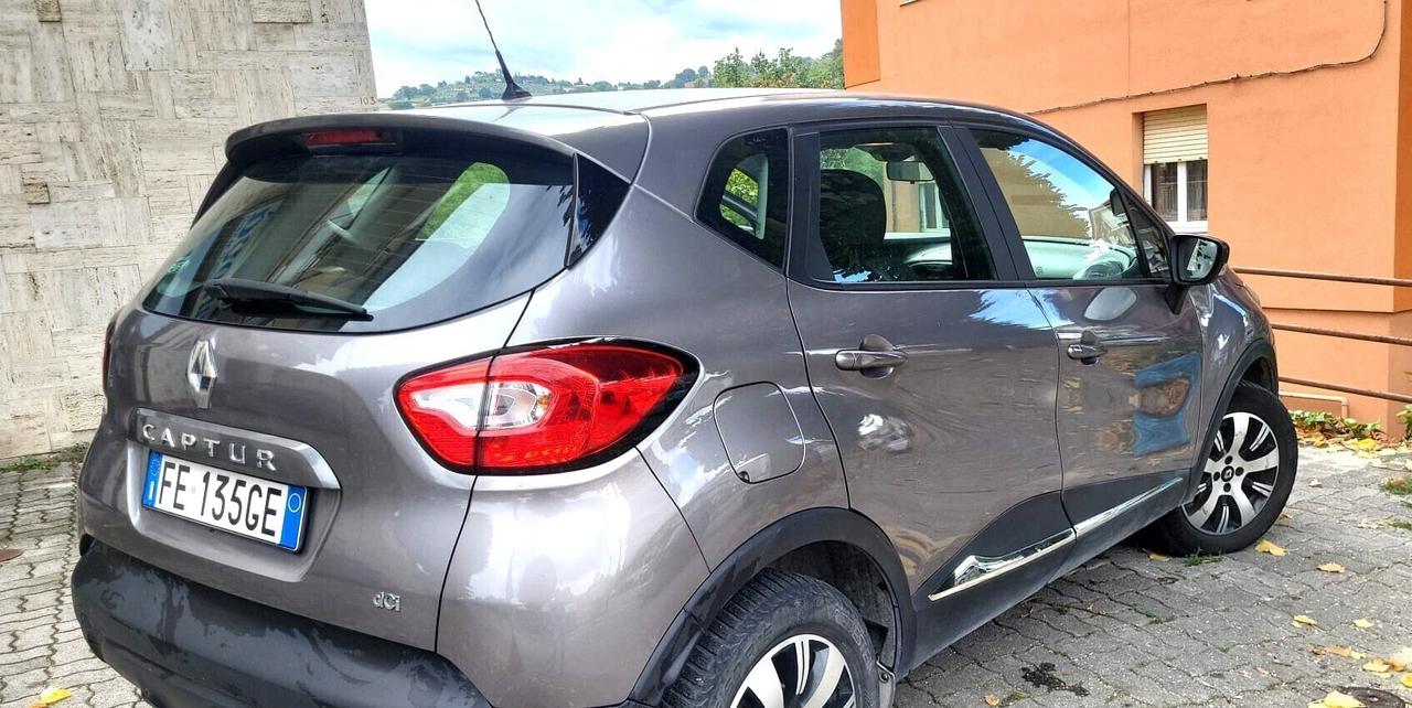 RENAULT CAPTUR 1,5 dCi-NAVI-CINTA DISTRIBU-EURO 6B