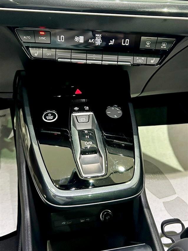 Audi Q4 50 e-tron quattro Business Advanced