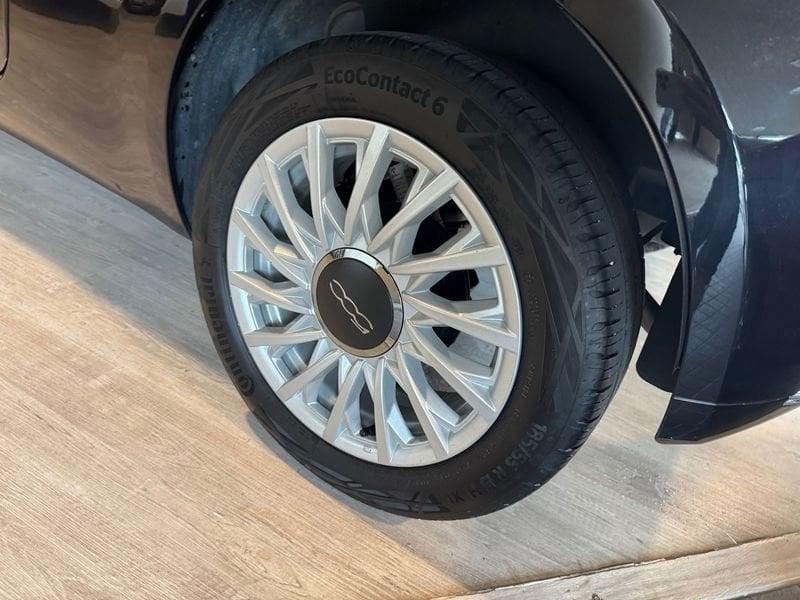 FIAT 500 500 1.0 Hybrid Dolcevita