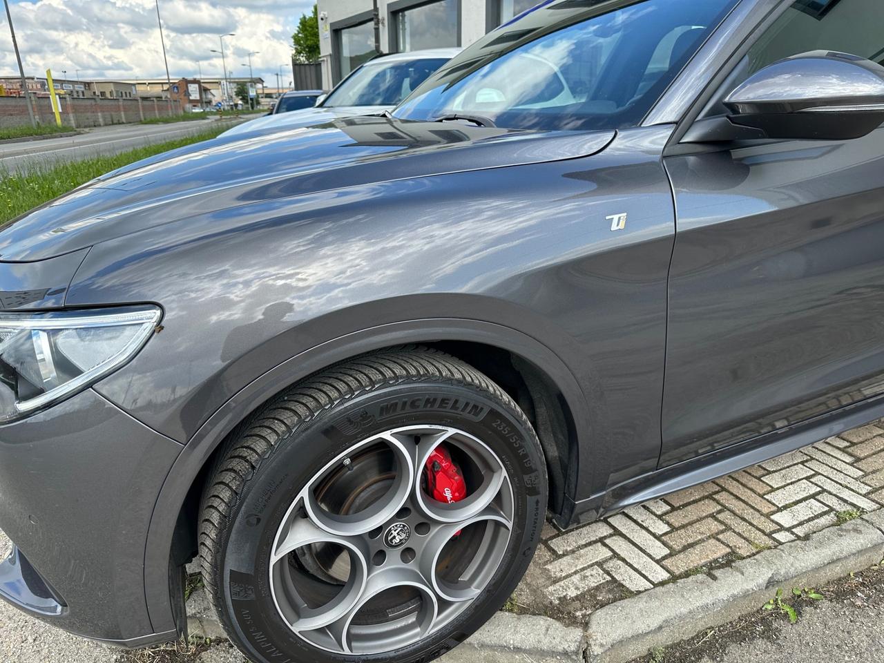 Alfa Romeo Stelvio 2.0 Turbo 280 CV AT8 Q4 Ti