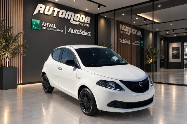 LANCIA Ypsilon HYBRID SILVER