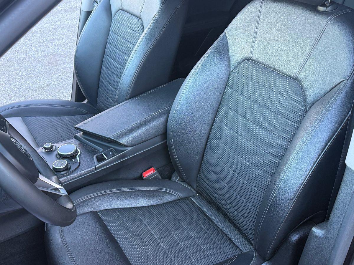 ALFA ROMEO - Stelvio - 2.0 Turbo 200CV AT8 Q4 Executive