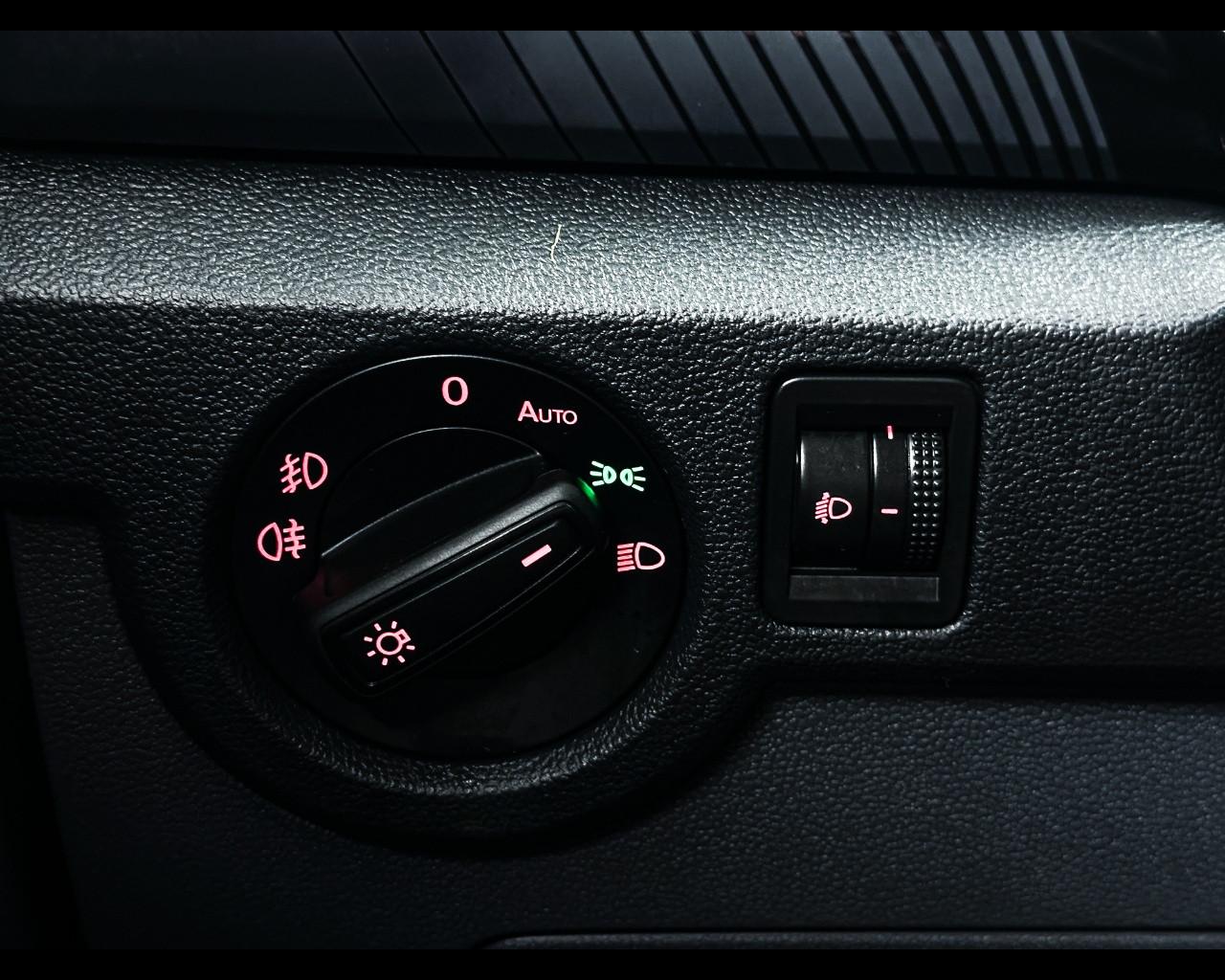 VOLKSWAGEN T-Cross - T-Cross 1.0 TSI 115 CV DSG Advanced BMT