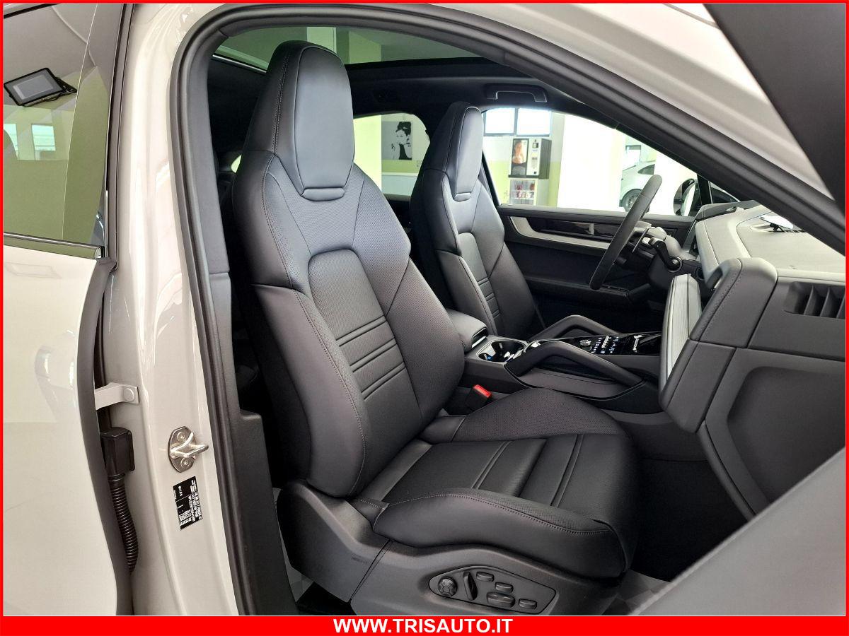 PORSCHE Cayenne Coupe' ACCONTO LEASING 3.0 E-Hybrid 2026 ITALIA (TETTO PANORAMICO)