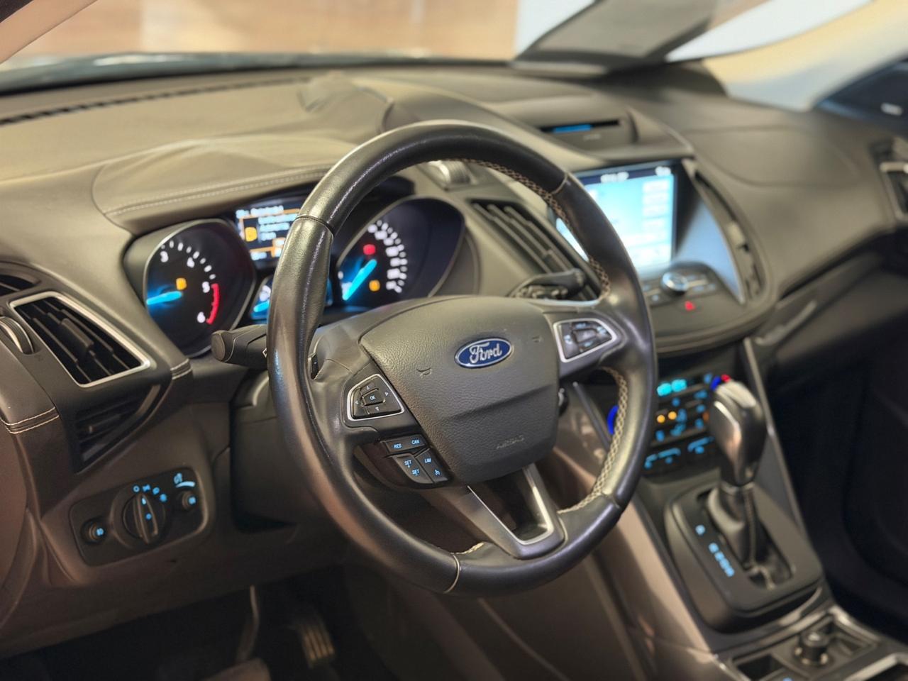 Ford Kuga 2.0 TDCI 180 CV S&S 4WD Powershift Vignale